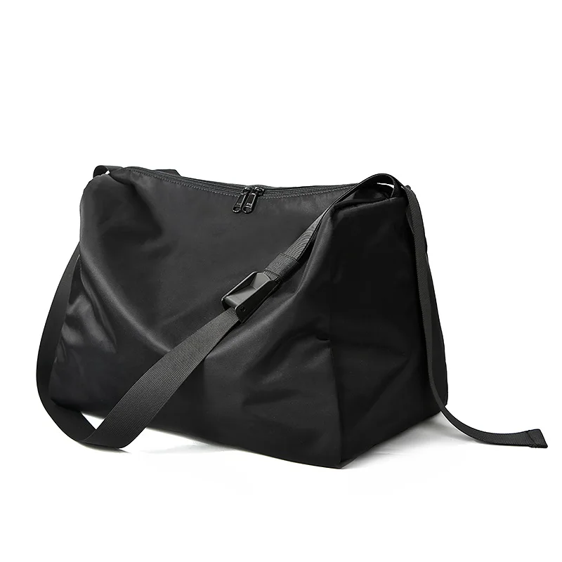 

Men Waterproof Sports Bag Men Oxford Fabric Sports Bag Large Men Casual Shoulder Bag Travel bag Outdoor Sports Bag Handbags