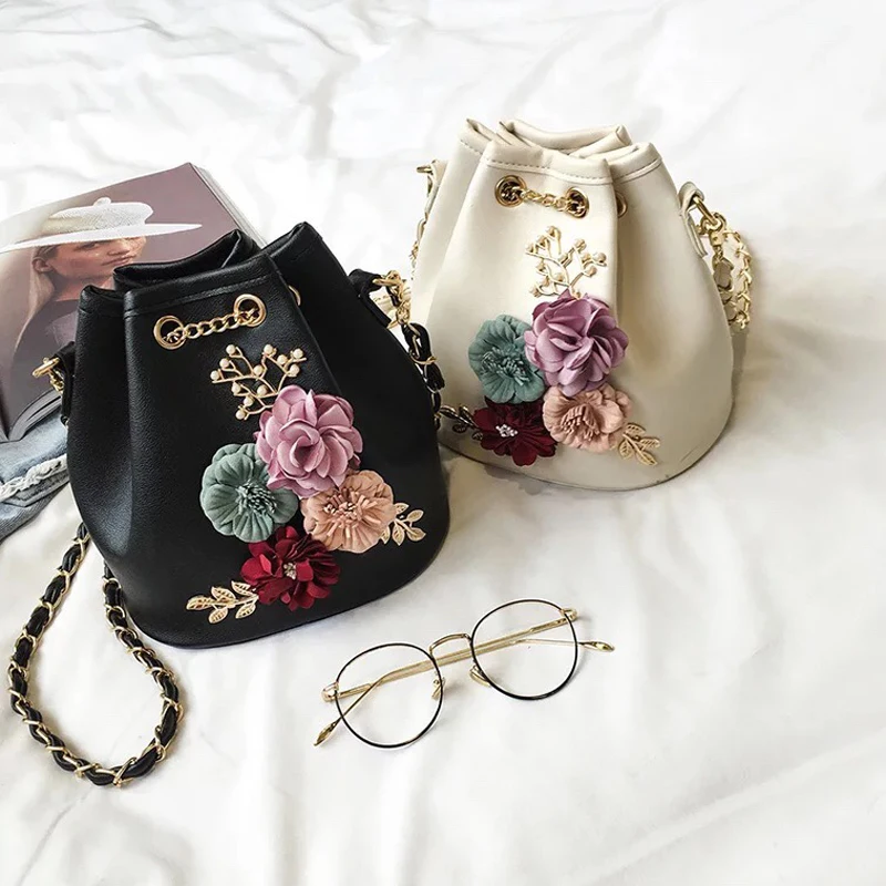 

2019 Handmade Flowers Bucket Bags Mini Shoulder Bags With Chain Drawstring Small Cross Body Bags Pearl Bags Leaves Decals 629