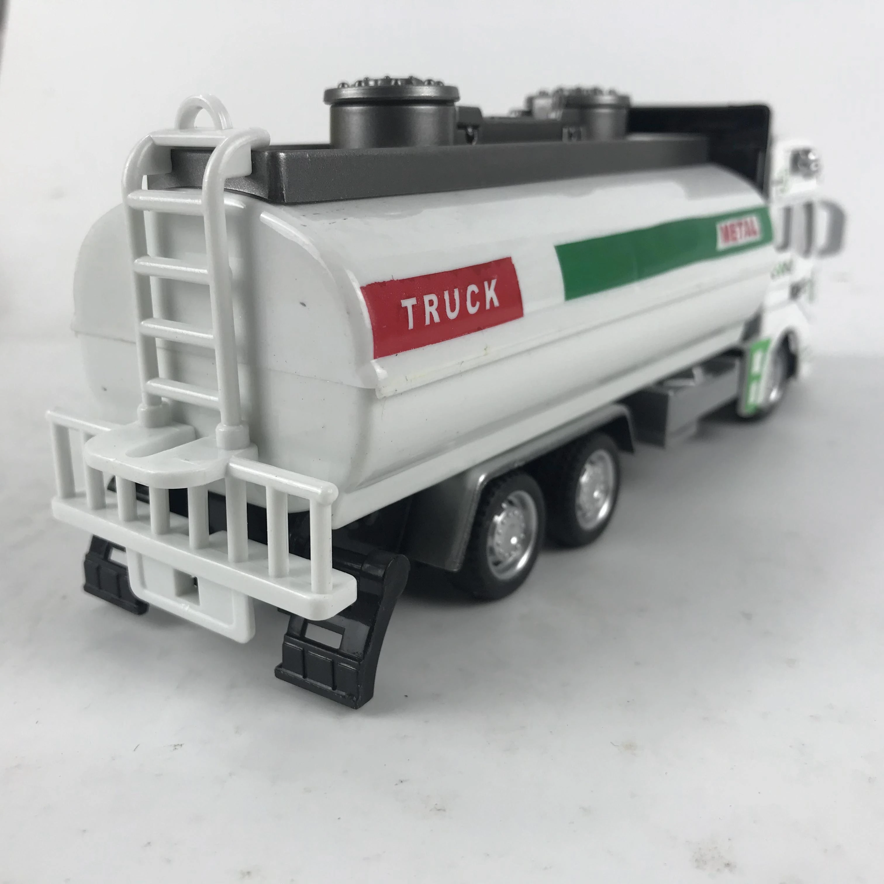 toy model trucks