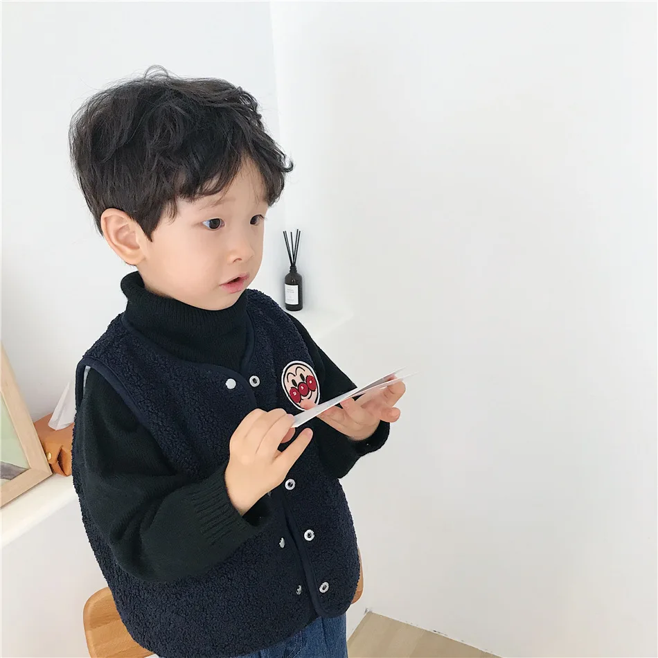 Tonytaobaby Autumn Winter Wear New Style Baby Boys and Girls Cartoon Fluffy Double-sided Wearable Vest with Scarf