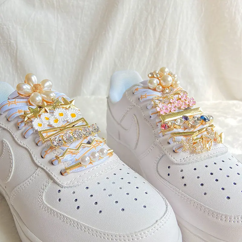 enfocar Gallina La risa Cordones para zapatillas Nike Air Force 1, accesorios para zapatos  elegantes, planos y blancos, con hebilla DIY, 2 unidades|Decoraciones de  calzado| - AliExpress