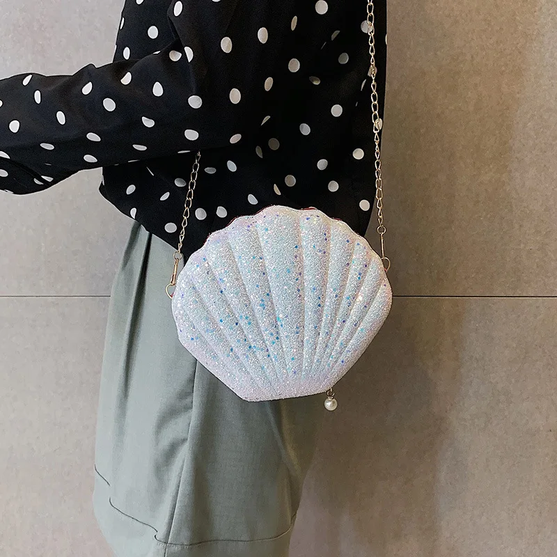 Cute Laser Sequins Small Shell Shoulder Bag Phone Money Pouch Summer Chain Pouch Crossbody Bags for Women Purse