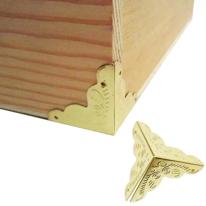 

4pcs Classical Printe Iron Sheet Protector Table Corner Edge Protection Cover Wooden Box Leg Decorative Corner Protectors