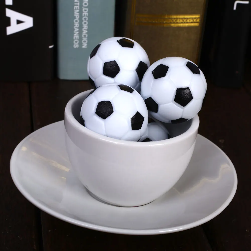 Забавный пластиковый 4 шт 32 мм Футбол футбольный мяч Fussball игра черный+ белый