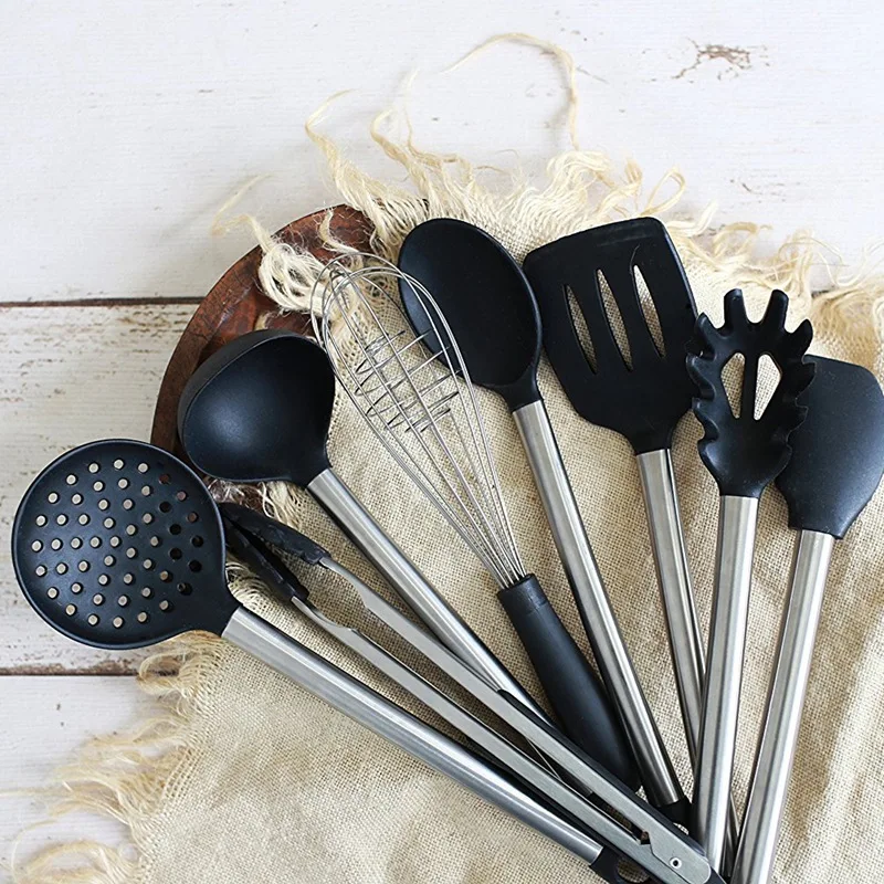 Professional8 Piece Kitchen Utensil Set Stainless Steel and Black Silicone Modern Nonstick Utensils Cooking Tools