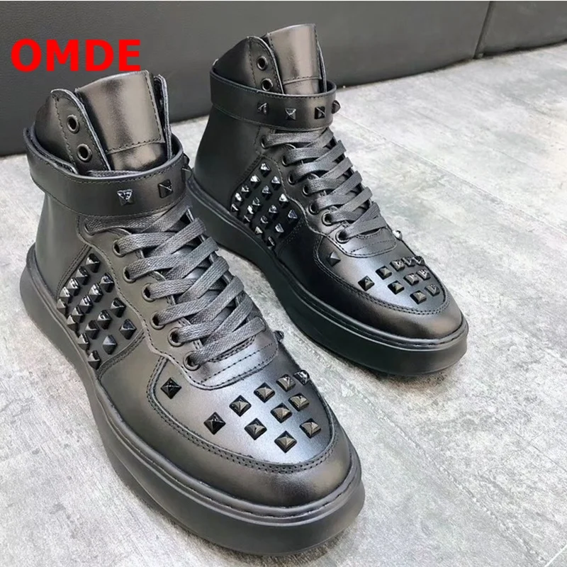 OMDE/черные кроссовки; мужская кожаная обувь с заклепками; роскошные высокие кроссовки на шнуровке; chaussure homme; зимние ботинки; повседневная обувь
