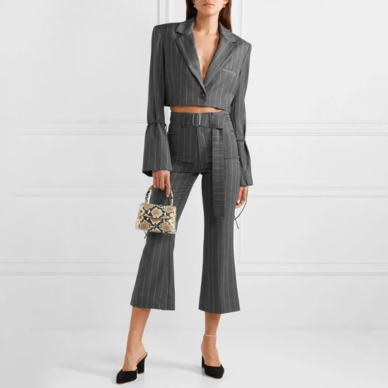 

HIGH STREET New Fashion 2019 Stylish Deesigner Runway Suit Set Women's Single Button Short Blazer Pants Suit