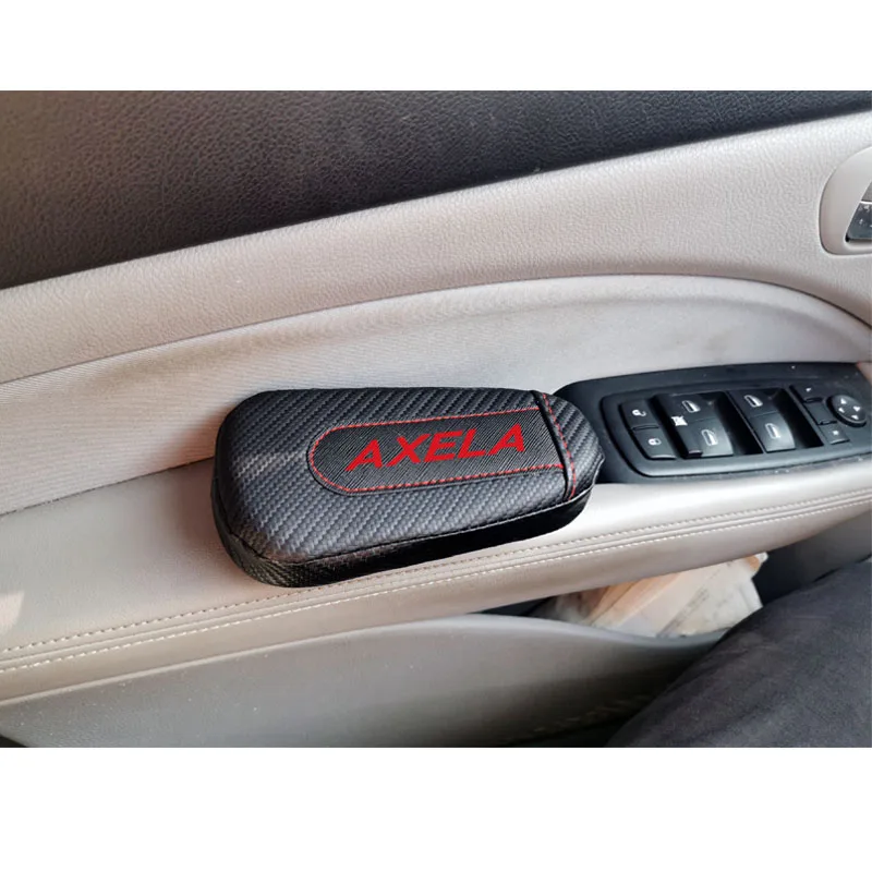 Для Mazda Axela, 1 шт., углеродное волокно, кожа, авто подушка для ног, наколенник, Автомобильный Дверной рычаг, автомобильные аксессуары, защита для автомобиля