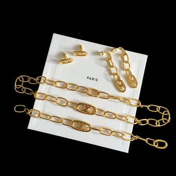 

Gothic Necklace for Women Wedding Punk Bead Lariat Gold Color Long Chain Necklace Jewelry Gift