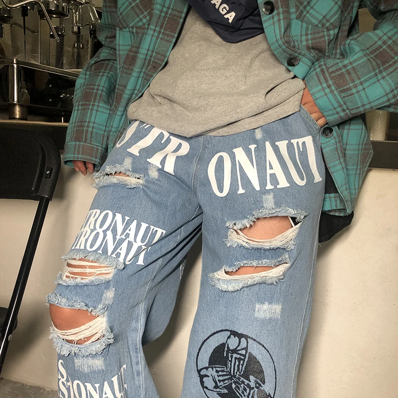 Hip Hop Ripped Jeans for Men Vintage Distressed Wash Hole Jeans Trousers Blue Letter Print Straight 4