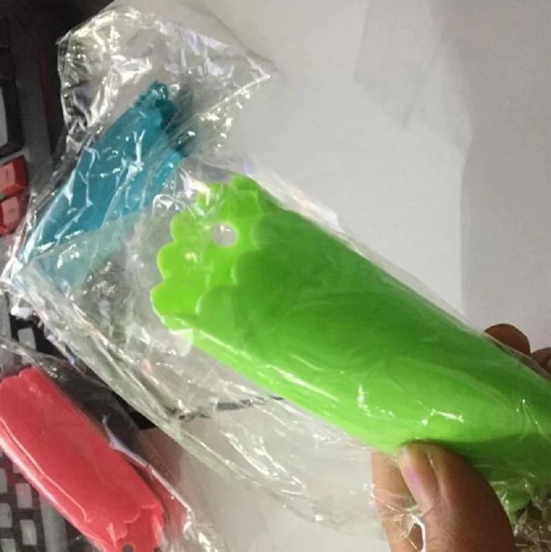 green Силиконовая чесночная Овощечистка легко полезные кухонные инструменты нетоксичный безопасный гаджет для чистки чеснока трубка пилинг чеснок пилинг - Цвет: green