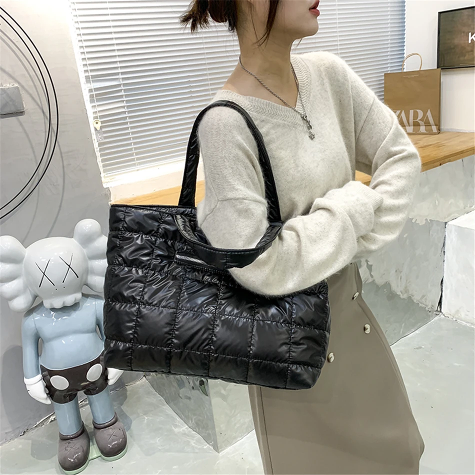 Рисунок 2 - Вместительная женская вместительная сумка