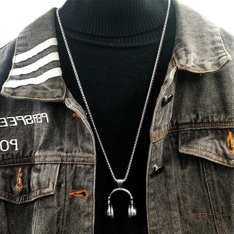 HUANZHI New Headphone Pendant Stainless Steel Long Chain Metal Necklace Hip Hop Cool Guy Gifts for Girls Boys