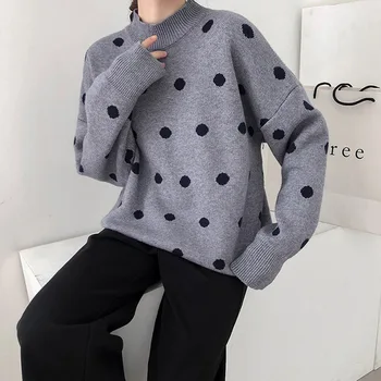 

Money Madam Chinstudio French Elegant Romantic Simple Atmosphere Wave Point Two Color Sweater