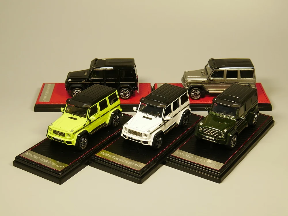 Mercedes-Benz G500 4X4 1:43 scale Diecast model car
