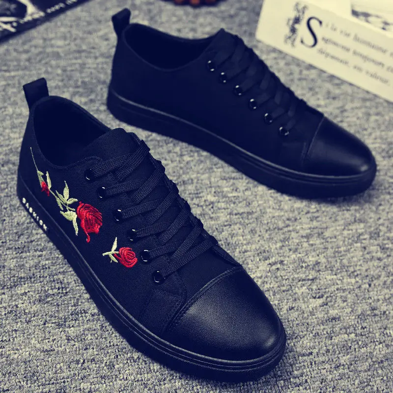 

2020 new breathable canvas shoes men's Korean board shoes net red tide shoes