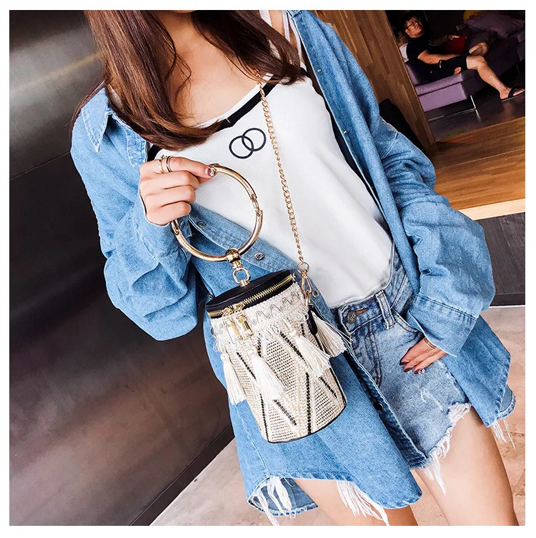 9250438879_146885405