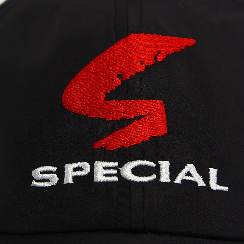 2882253639_1968278176