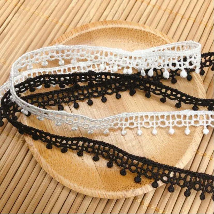 White Black Decoration Water Soluble Flower Lace Trim Sewing Crafts Women Cloth Dress Accessories DIY lace fabric lace ribbon lace garment accessories lace sewing supplies lace decoration lace accessories lace sewing accessories 5 Yards/lot