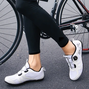 

2020 New Men Cycling Shoes Breathable Self-Locking Mtb Shoes Mountain Bike Shoes Bicycle RacingTriathlon Sapatilha Ciclismo Mtb