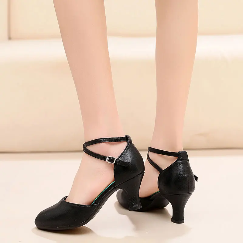 HROYL Latin Dance Shoes for Women Ladies Closed Toe Modern Dancing Shoes Girls 3.5/5.5 CM Suede Sole and Rubber Sole