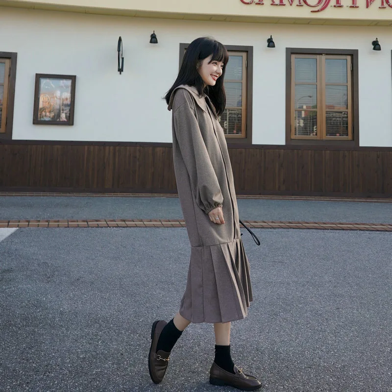 

Photo Shoot 2020 Spring And Autumn New Style Retro Peter Pan Collar Dress Women's College Style Mid-length Loose-Fit over-the-Kn