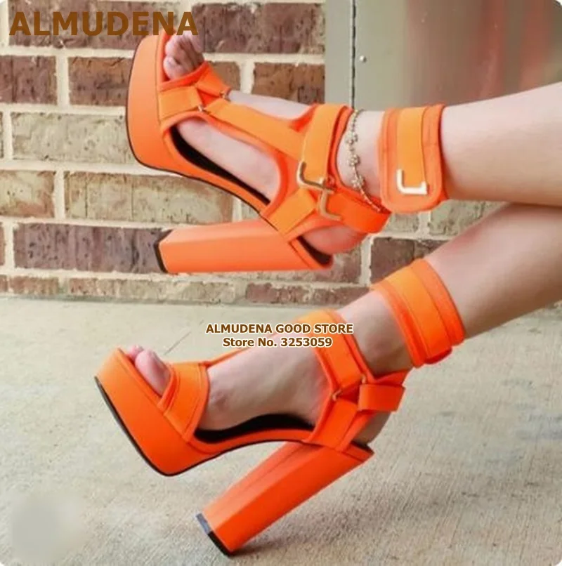 ALMUDENA/женские элегантные разноцветные босоножки на не сужающемся книзу массивном каблуке; модельные туфли на платформе с ремешком и металлической пряжкой; цвет оранжевый, розовый, бордовый; свадебные туфли на каблуке