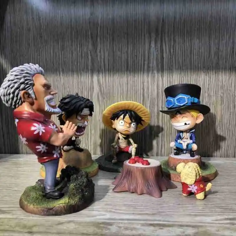 

Anime Garage Kit Nautical King One Piece Childhood Three Brothers And Karp Luffy Ace Saab Model Car Decoration