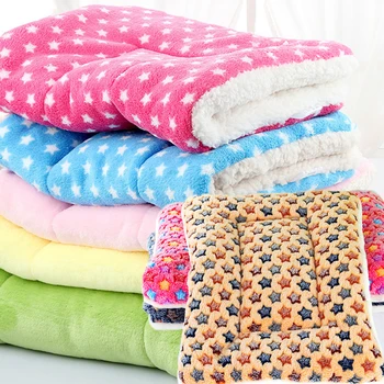 

Winter Lovely Pet Cushion Dog Mat Warm Star Print Puppy Fleece Mattress Small Dogs Blanket Bed Cat Pad 50*32cm