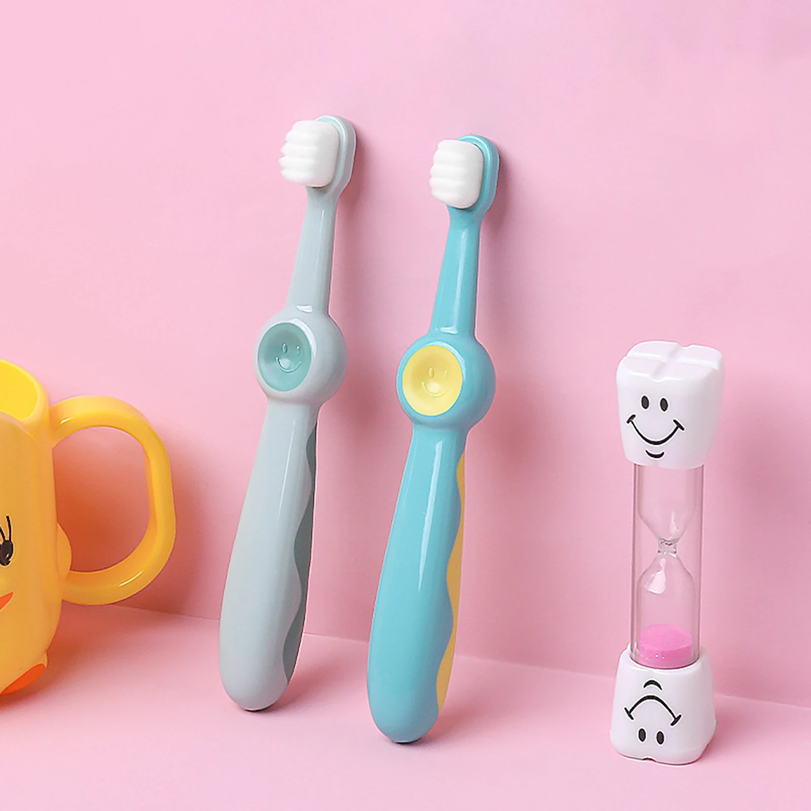 Candy Colors Kids Toothbrush for Children Toothbrush Baby Teeth Care for 1-12T Oral Cleaning Children's Anti-slip Handle Cute baby toothbrush baby teeth cleaning tool