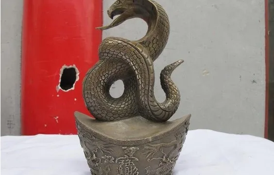 YM 321 китайская Медь Бронза 5 Бог изобилия Дракон yuanbao Статуя в форме змеи