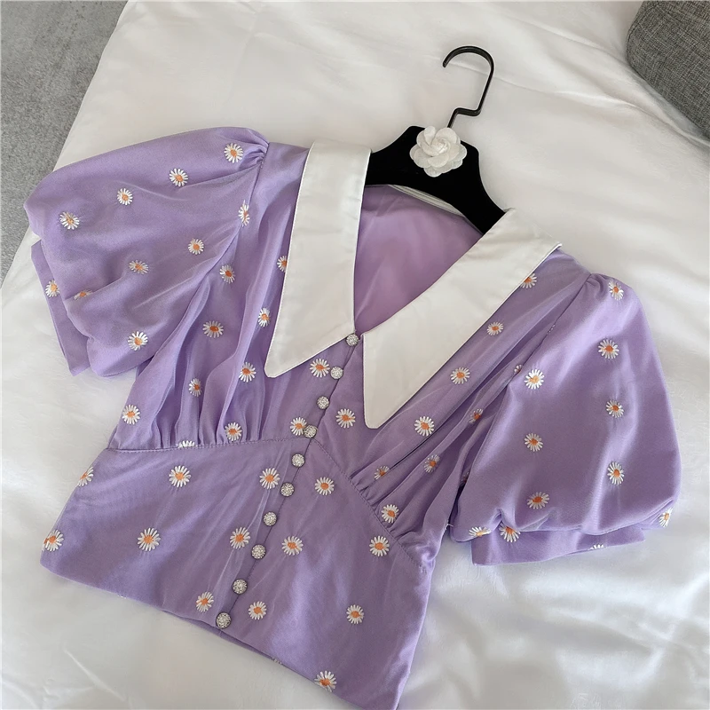 

Crop Top Women 2020 Summer New Fashion Short Blouse Daisy Embroidery Puffed Sleeves Short Mesh Tops Women Blusas Ropa Mujer