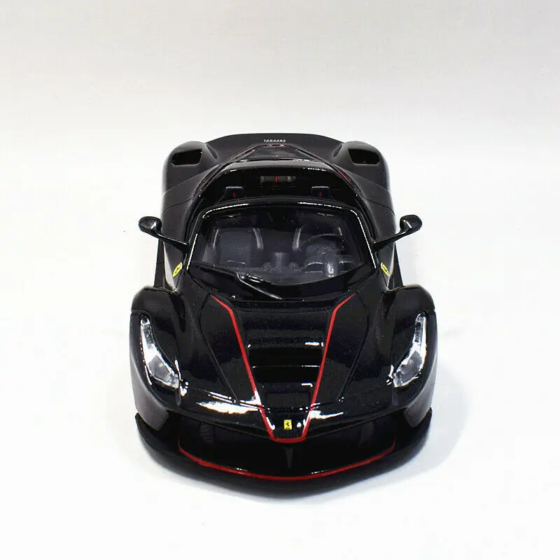 

Bburago 1:24 Ferrari LaFerrari Aperta Open Top Diecast Car Model New in Box