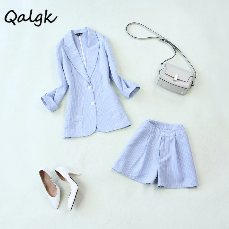 Set female 2019 new striped seven-point sleeve small suit jacket wide leg shorts two-piece temperament was thin women's clothing |