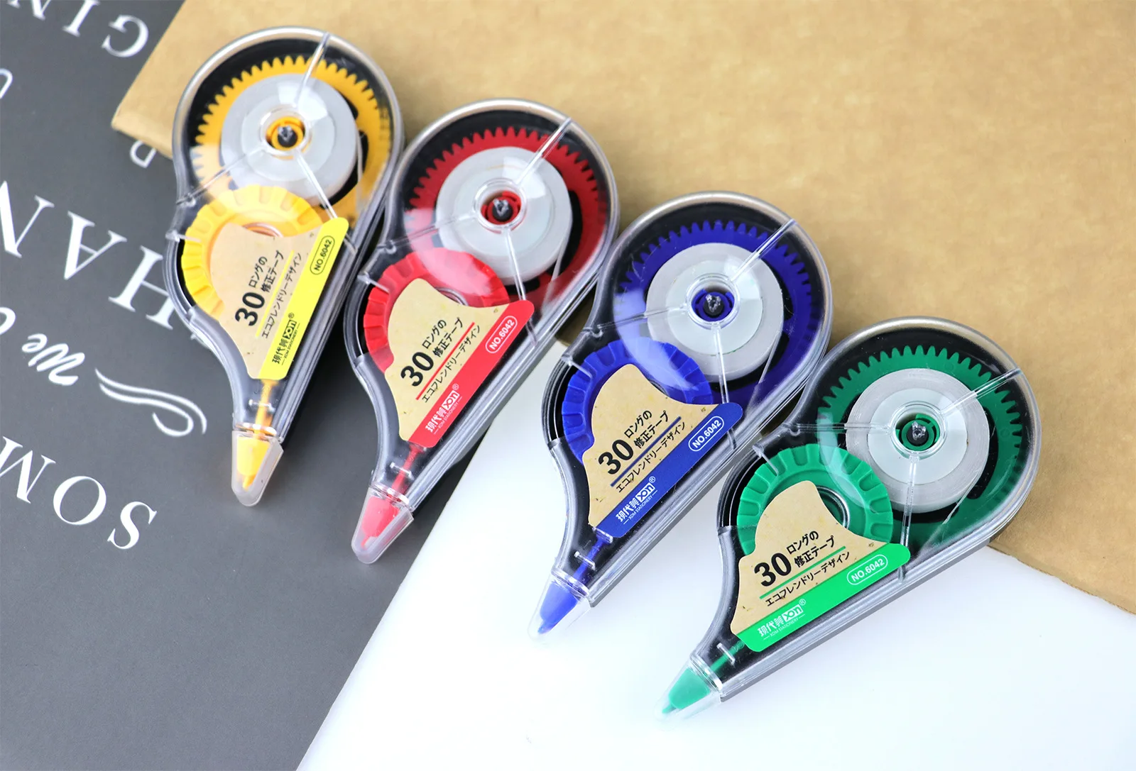 Ручка корректор внутри. Корректор ленточный 5ммх6м radiance 9 штук. Фикс прайс корректор. Корректор лента пифагор. Корректор фикс прайс.