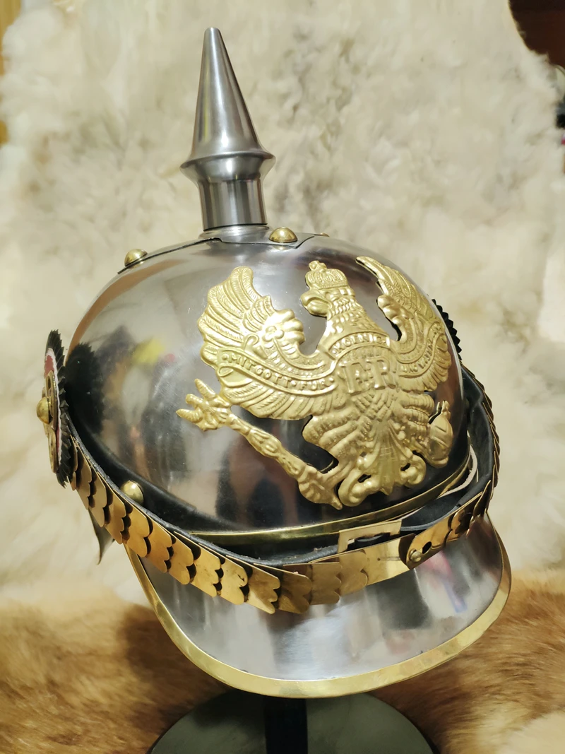 helmet (2)
