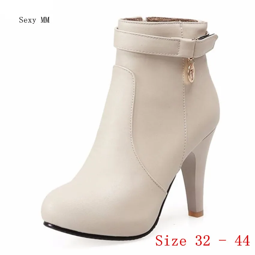 H2de3439135324bbe8618acf5e060cc64J