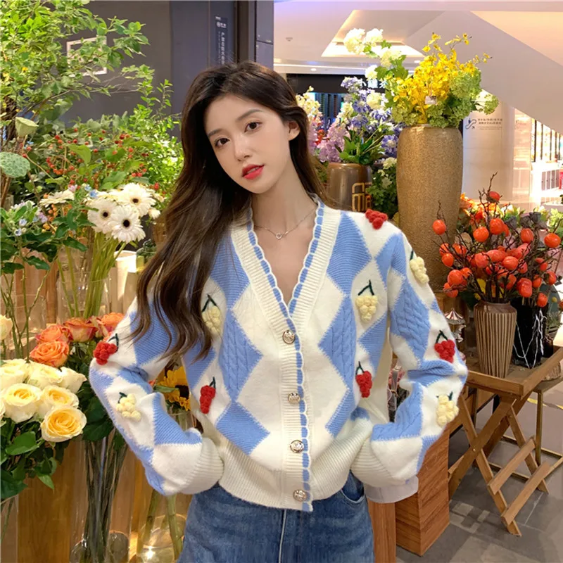 

New Spring Autumn Women Loose Cardigan Coat High Quality Cute 3D Decoration Geometric Color-blocked Knitted Cardigan Sweater