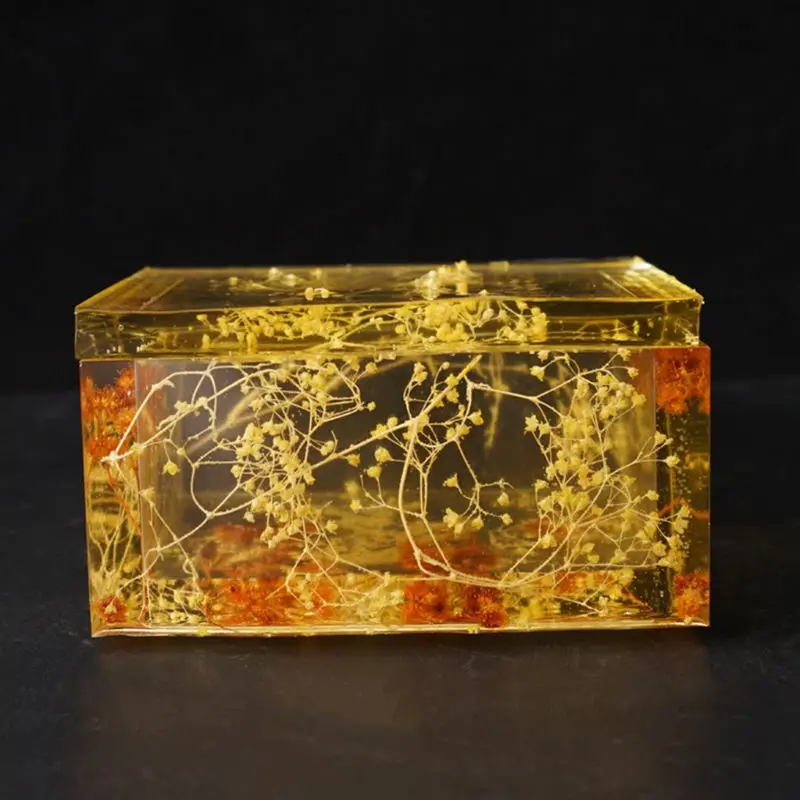 

DIY Tissue Box Crystal Epoxy Mould Daily Necessities Paper Car Tissues Case Silicone Mold