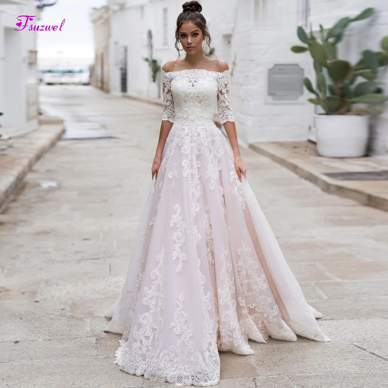 

Fsuzwel New Charming Boat Neck Half Sleeve A-Line Wedding Dresses 2020 Luxury Appliques Sweep Train Bridal Gown Vestido de Noiva