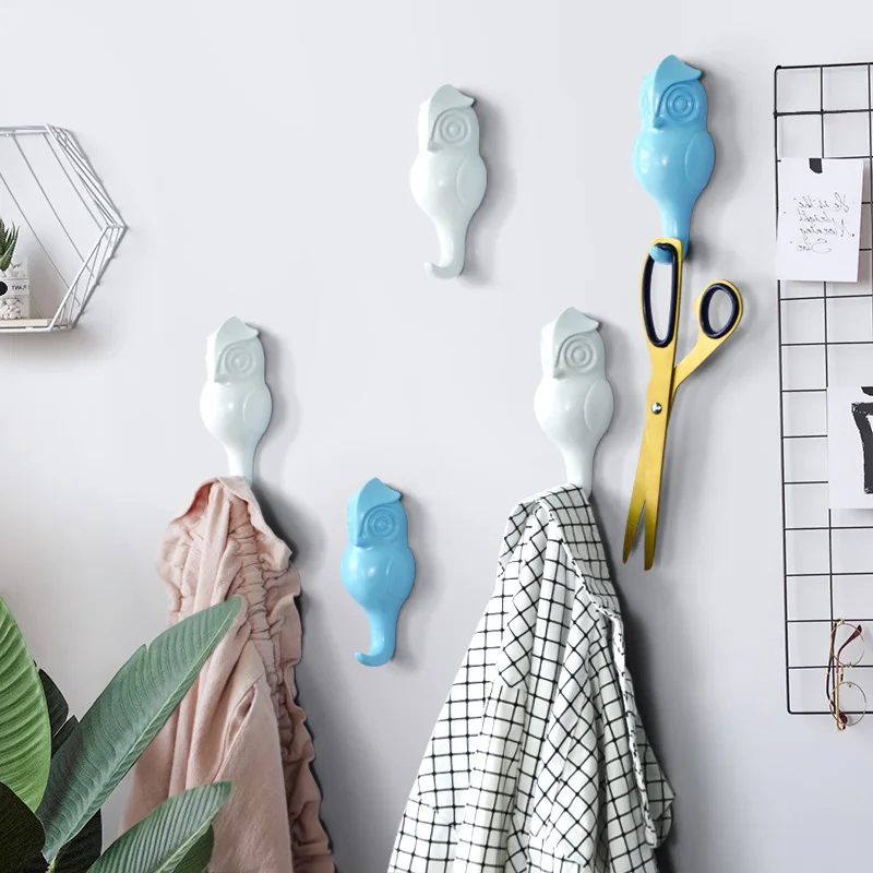 

1pc Creative Parrot Shaped Door Hook Coat Clothes Hanging Hooks for Hanging Clothes Hat Scarf Key Wall Decoration Five Colors