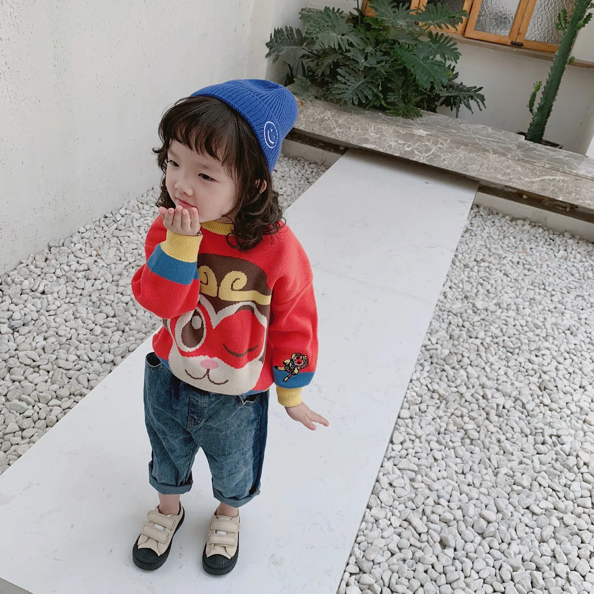 Tonytaobaby/осенне-зимняя одежда; стиль для мальчиков и девочек; детский вязаный хлопковый свитер с круглым вырезом и милым рисунком «Король обезьян»