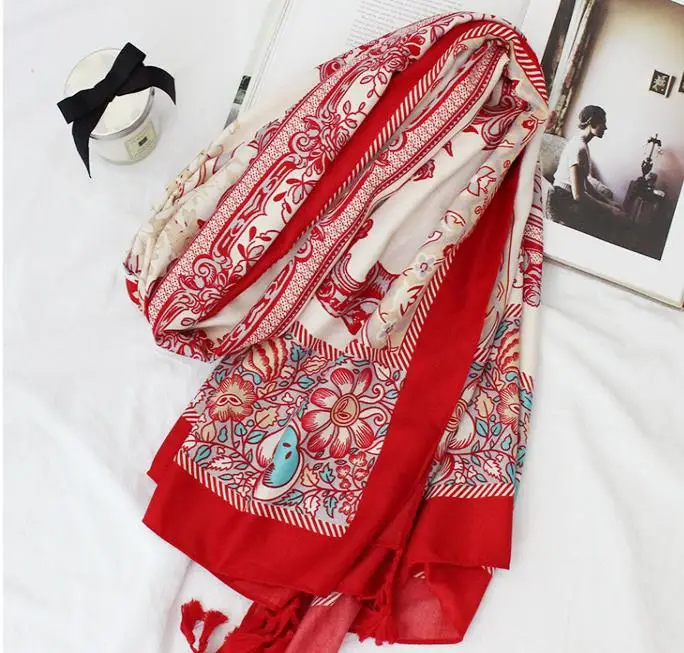 Newest Women Cotton Flower Print Tassel Scarf Shawls Fashion Flower Beach Wraps Headband Scarves Hijab Free Shipping