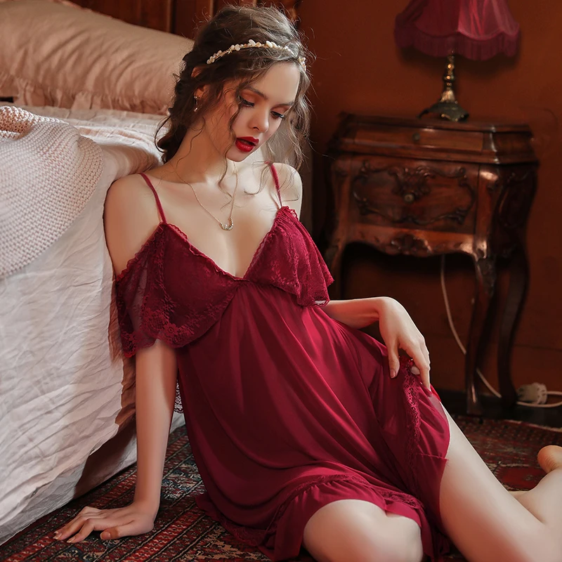 Women Vintage Princess Nightgowns Spaghetti Strap Nightdress Lace Negligee Sleepwear Lingerie Dress Wedding Gowns Nightie Night