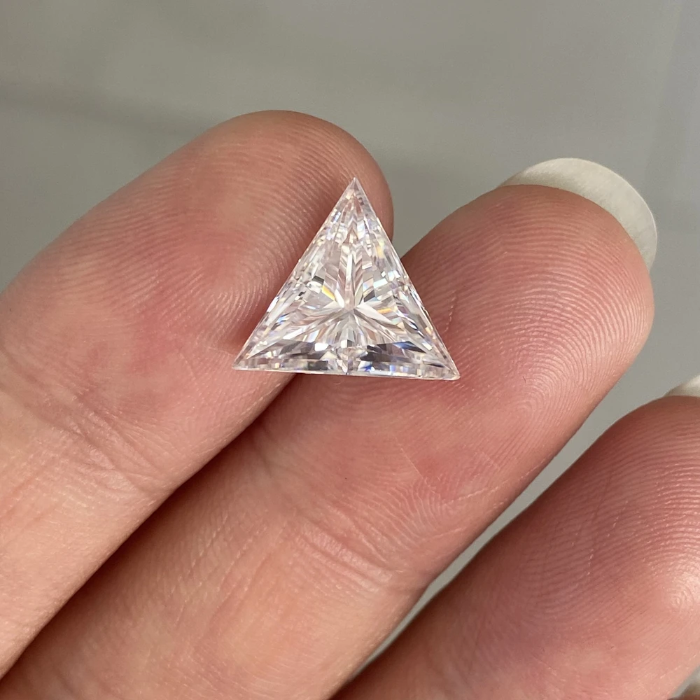 2 Carat Triangle Shape White D VVS 8x8mm Lab Grown Moissanite Diamond Fashion Woman Necklace Gemstone