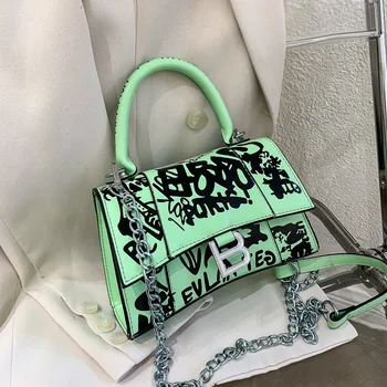

Designer handbags high quality 2020 luxury chain bag fashion graffiti painted leather crossbody bags for women small letter bag