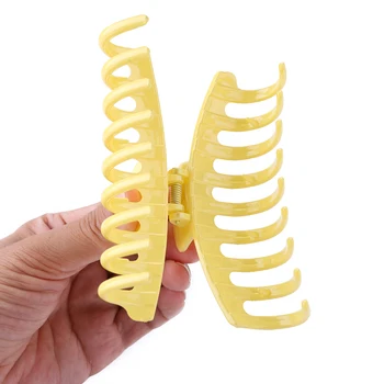 

Claw Clip for Women Tough Black Plastic Hair Claw Large Size Hair Clamps Claw Clip Crab for Hair Accessories Ponytail Holder