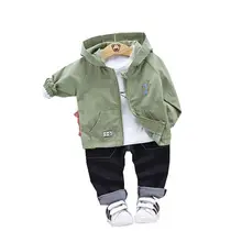 Осенняя повседневная детская одежда для малышей Детские куртки с капюшоном для мальчиков и девочек Футболка с героями мультфильмов и штаны 3 шт./компл., модные хлопковые костюмы для малышей