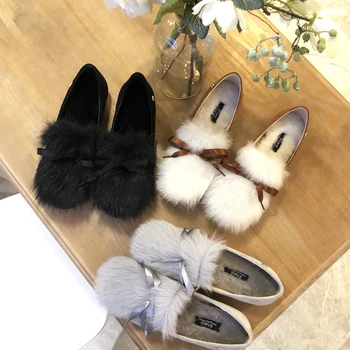 

Mao Mao shoes women's winter wear 2020 autumn bow joker plus velvet flat net red fur integrated peas lazy shoes