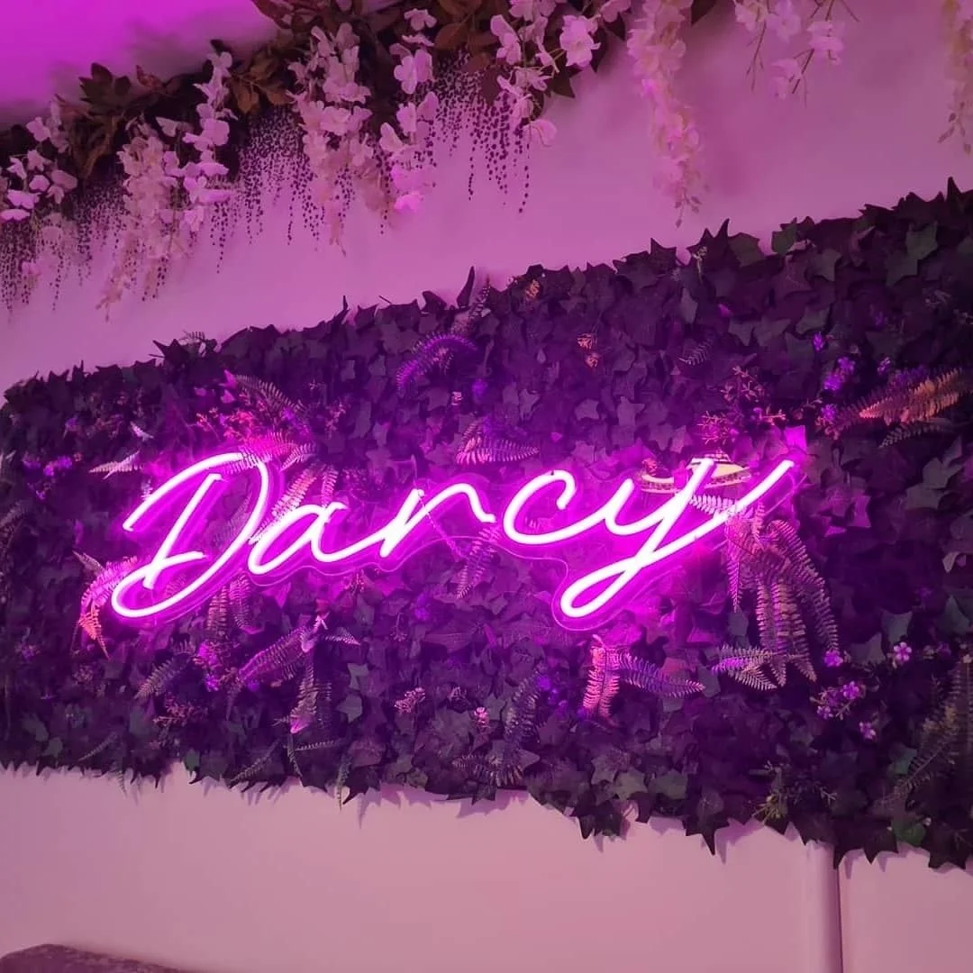 Emma B. review of CUSTOMIZE YOUR NEON SIGN Emma B. review of CUSTOMIZE YOUR NEON SIGN